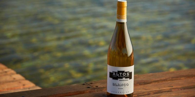 Altos Las Hormigas lanza su primer blanco