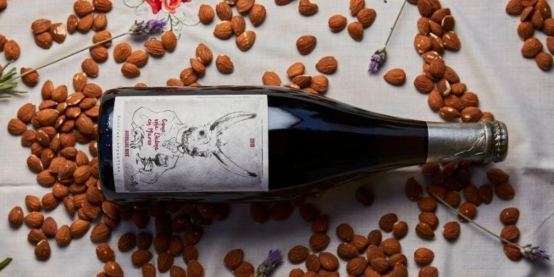 Como una Liebre en Marzo, lo último de Altos Las Hormigas